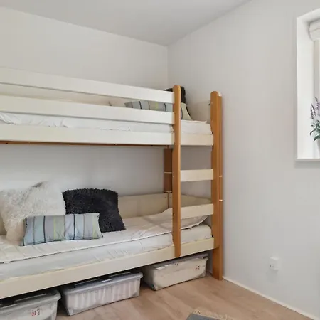 2 Bedroom Beautiful In *